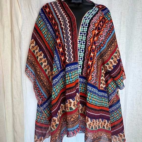 Live 4 Truth Multicolor Ethnic Boho Geometric Semi Sheer Poncho Festival - Picture 2 of 10